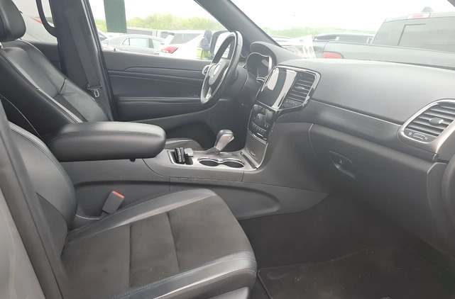 Jeep Grand Cherokee cena 56800 przebieg: 69324, rok produkcji 2019 z Radziejów małe 46